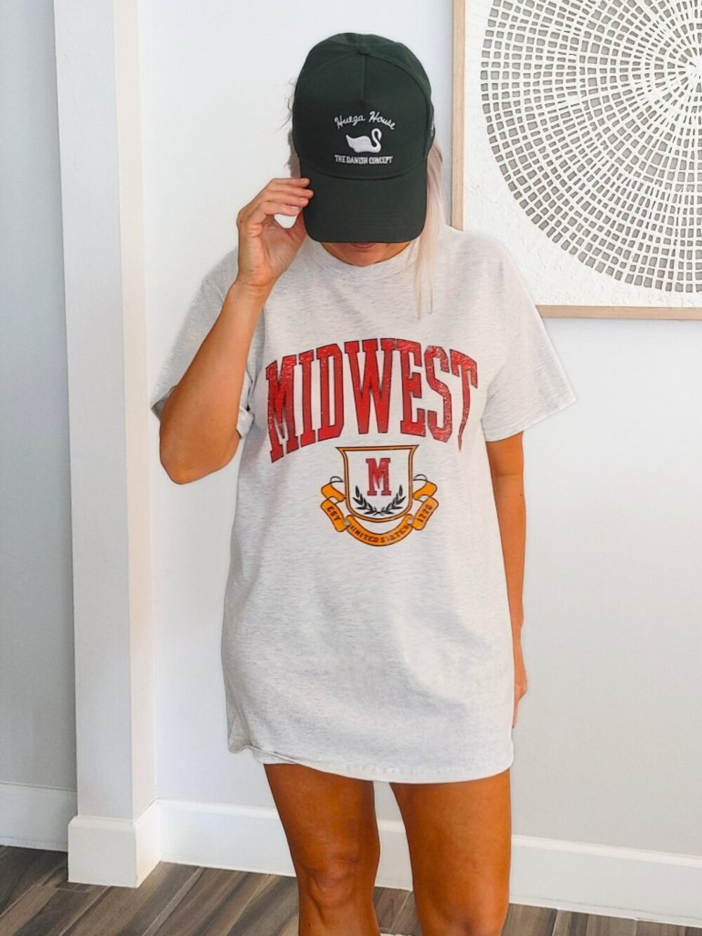 NWT Retro Midwest Distressed College T-shirt - Picture 9 of 14